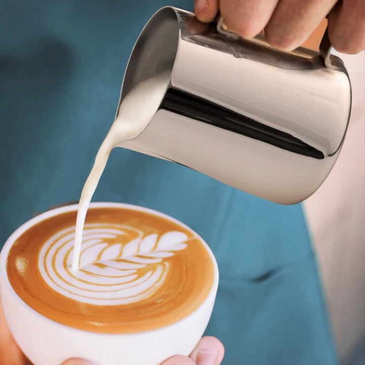 DZBANEK KUBEK DO SPIENIANIA MLEKA NA MLEKO STALOWY NIERDZEWN MLECZNIK