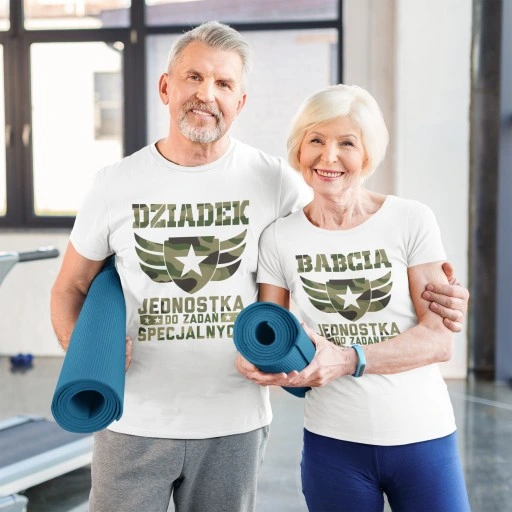 KOSZULKI NA DZIEŃ BABCI I DZIADKA PREZENT JEDNOSTKI DO ZADAŃ SPECJALNYCH