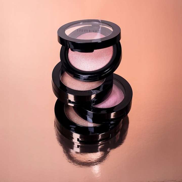 Rozświetlacz do twarzy oczu ciała Intense Sparkler 19 INGLOT