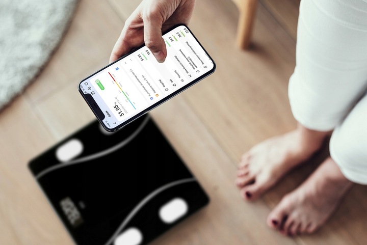 WAGA ŁAZIENKOWA ANALITYCZNA BMI ELEKTRONICZNA BLUETOOTH SZKLANA DO 180kg