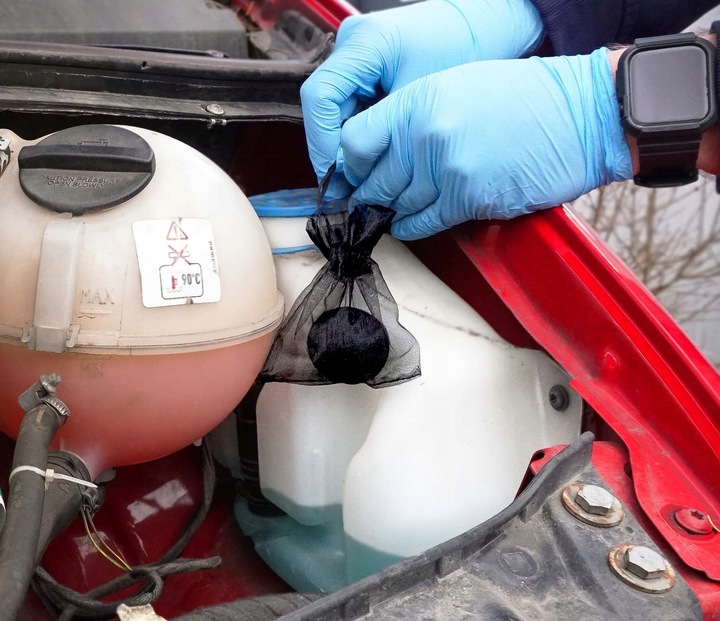 ODSTRASZACZ NA KUNY ŚRODEK ZAPACHOWY DO OCHRONY SAMOCHODU KUNA BALL 2