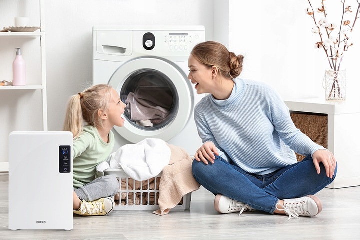 Osuszacz powietrza EBERG ZAG pochłaniacz wilgoci 2200ml filtr lampa UV