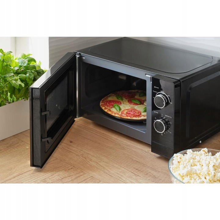 Kuchenka Mikrofalowa Wolnostojąca Mikrofalówka Czarna 700W 20 litrów