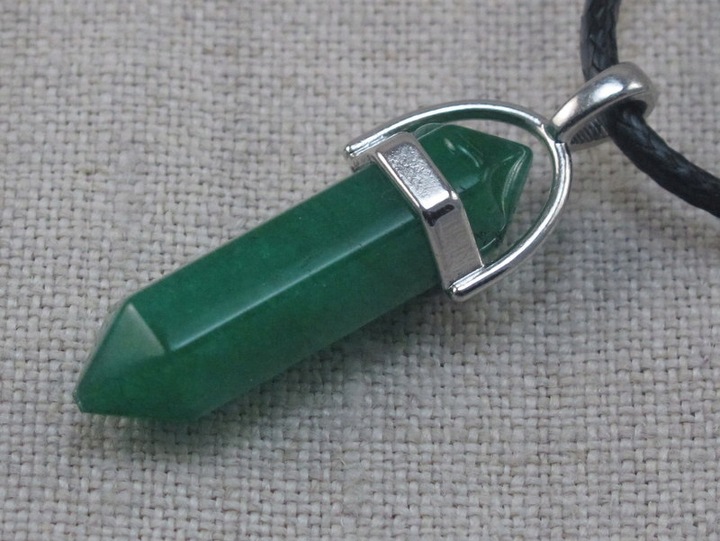 WISIOREK kamień JADEIT MALAJSKI naszyjnik [W148]