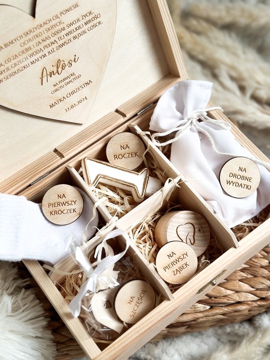 Pamiątka Chrztu Świętego Pudełko GOTOWY PREZENT NA CHRZEST Grawer