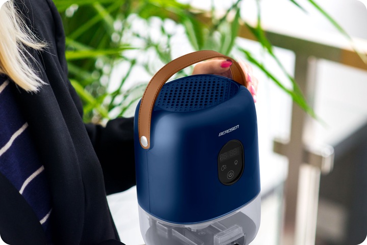 OSUSZACZ POWIETRZA POCHŁANIACZ WILGOCI 1000ML