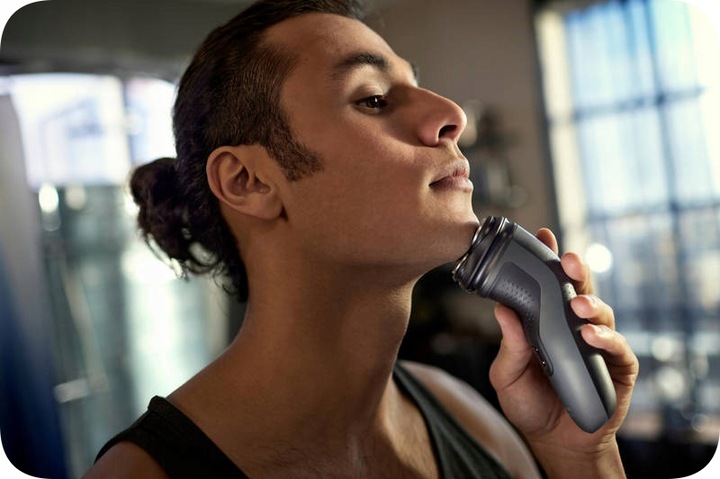 ELEKTRYCZNA GOLARKA PHILIPS MASZYNKA DO GOLENIA BEZPRZEWODOWA DO BRODY