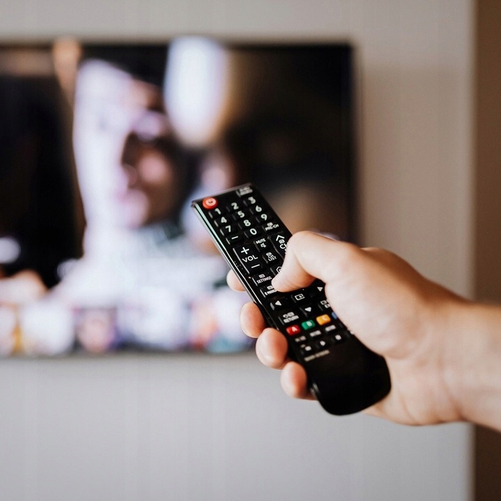 PILOT TV SAMSUNG UNIWERSALNY SMART LED/4K/UHD