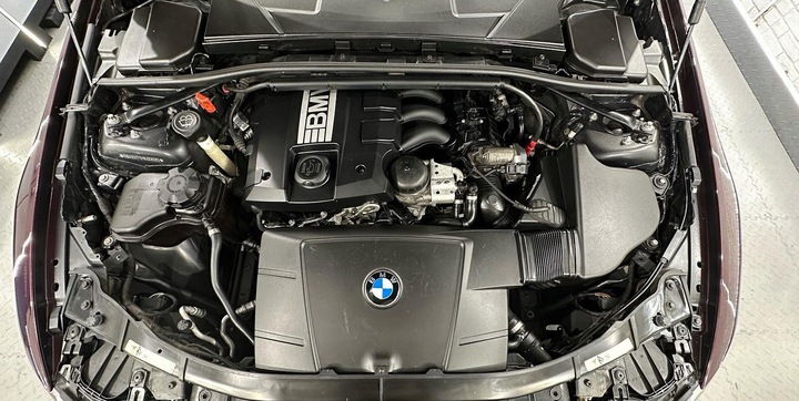 SWAG INTERIOR DRESSING SATINE V2 DO PLASTIKÓW WNĘTRZA AUTA KOKPITU 0,5L