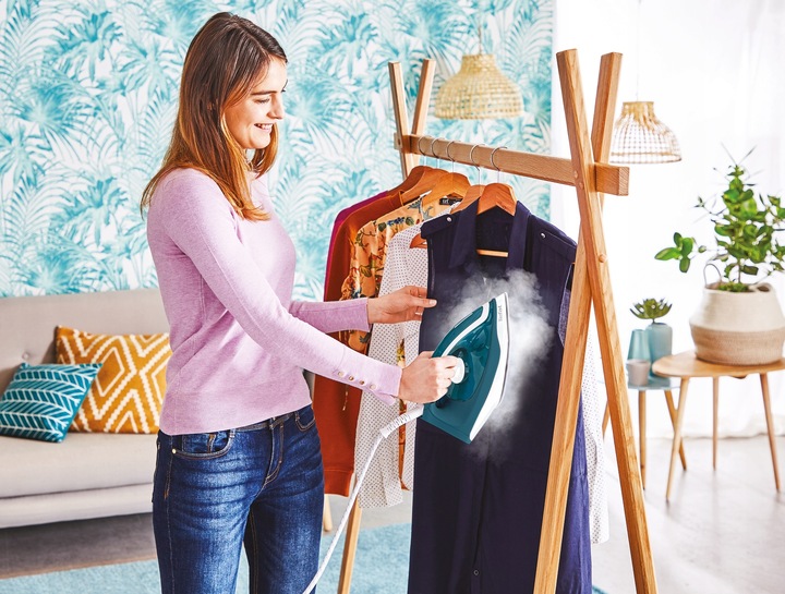 Stacja pary generator TEFAL Essential SV6115 280g/min 2200W 5 bar