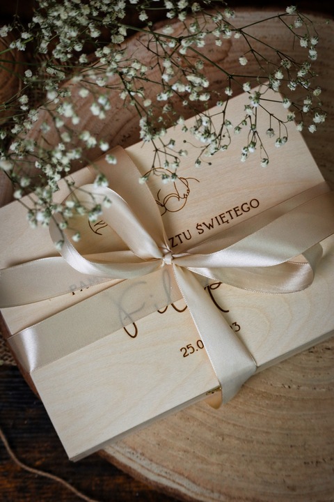 Pamiątka Chrztu Świętego Pudełko GOTOWY PREZENT NA CHRZEST PREMIUM Grawer