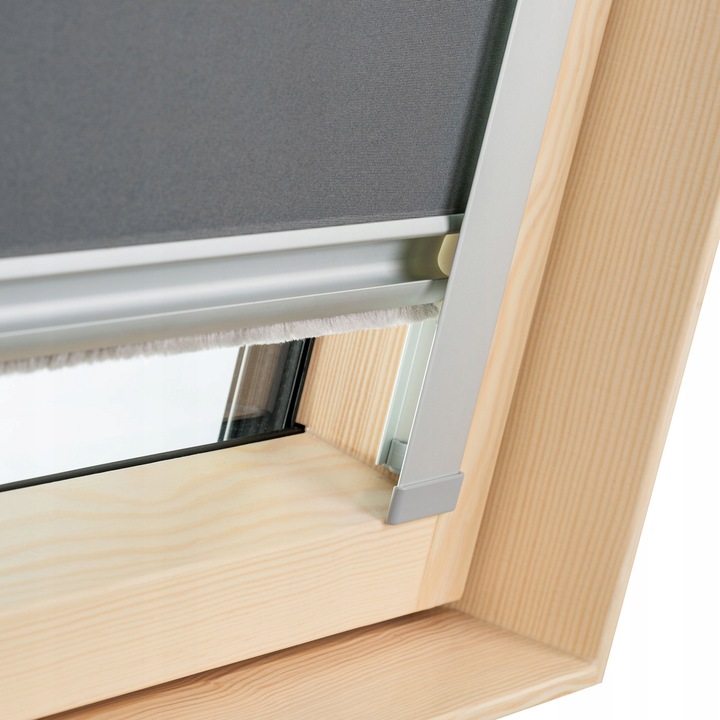 Roleta dachowa termo 78x140 do okien FAKRO VELUX M08 MK08 OPTILIGHT