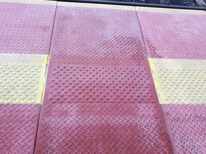 SCALPEX NW Preparat żel do usuwania starych powłok farby lakierów 750ml