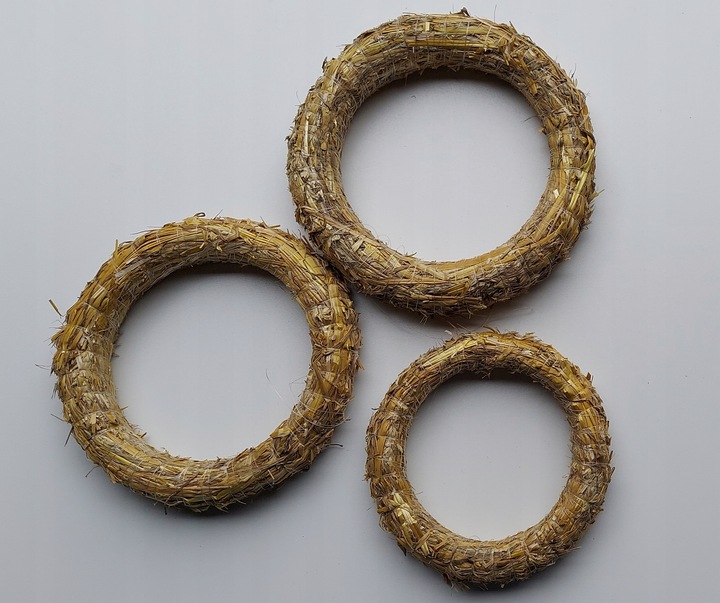 Wianek słomiany 25 cm x 25 sztuk, podkład ze słomy, dekoracja