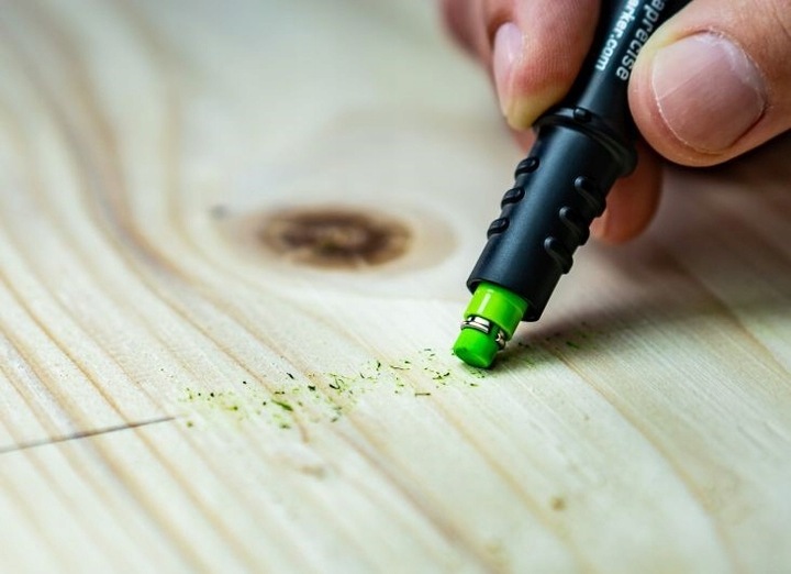 Ołówek automatyczny precyzyjny Pica 7070 0.9mm dla DIY,fachowców i