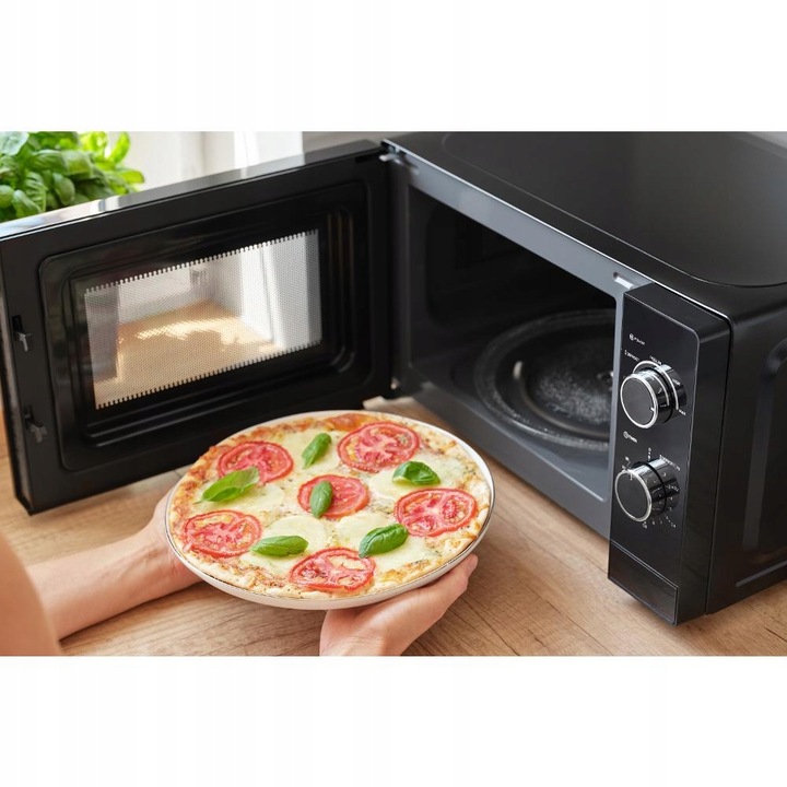 Kuchenka Mikrofalowa Wolnostojąca Mikrofalówka Czarna 700W 20 litrów