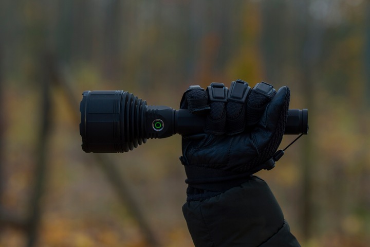 LATARKA LED TAKTYCZNA AKUMULATOROWA USB-C IPX7 XHP90 30W 3000lm PRO VAYOX