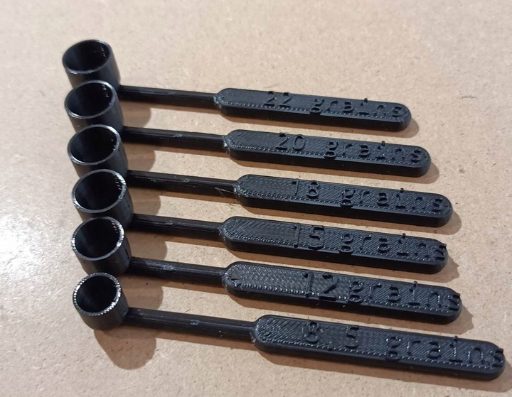 Zestaw 6 miarek do prochu 8,5 12 15 18 20 22Grains