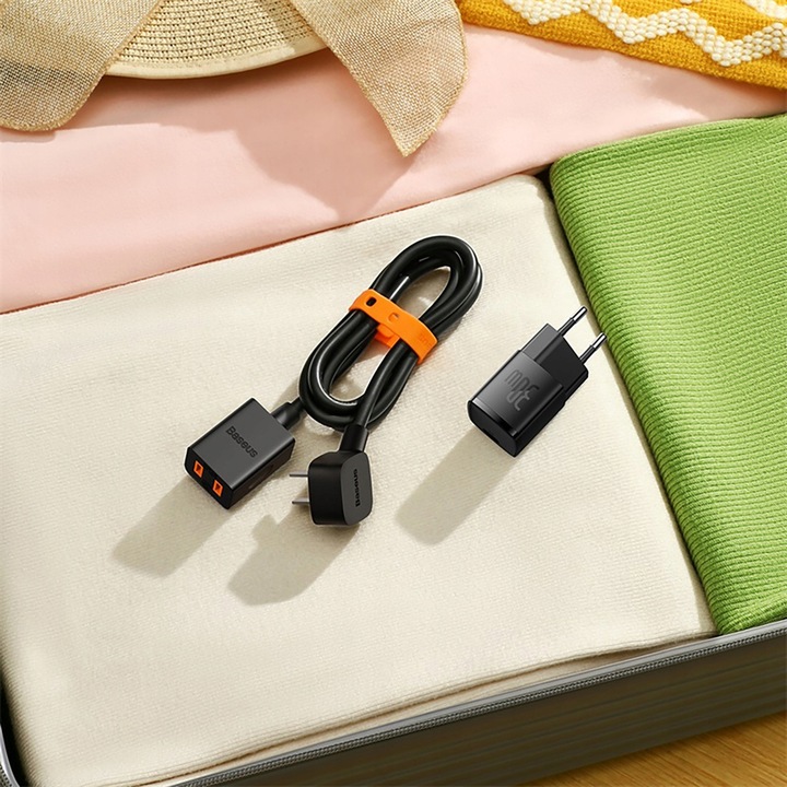 BASEUS SZYBKA ŁADOWARKA SIECIOWA Cube Pro GaN 30W USB-C ZASILACZ KOSTKA