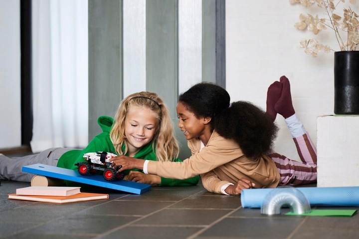 KLOCKI LEGO TECHNIC 42150 MONSTER JAM MUTT DALMATIAN 2W1 AUTA DLA DZIECI