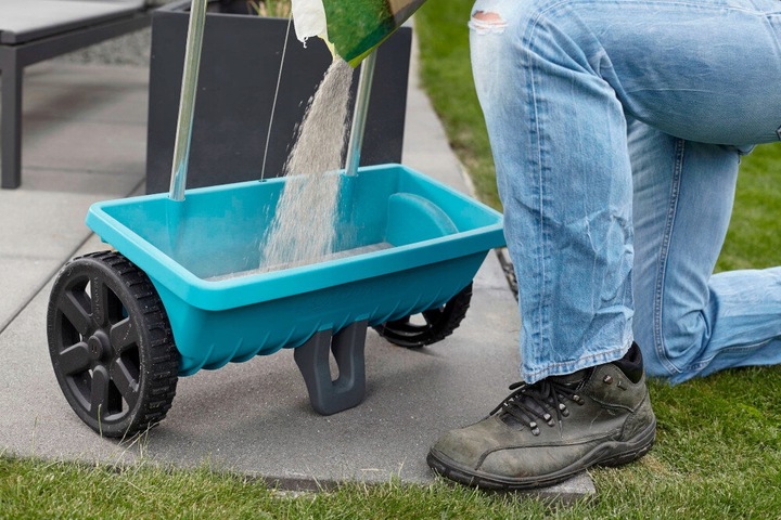 Ręczny Siewnik ogrodowy GARDENA 0432-20 12.5L