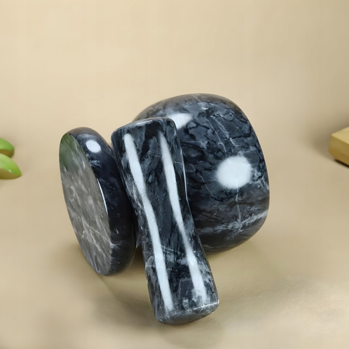 MOŹDZIERZ KUCHENNY KAMIENNY TŁUCZEK DO UCIERANIA PRZYPRAW ZIÓŁ