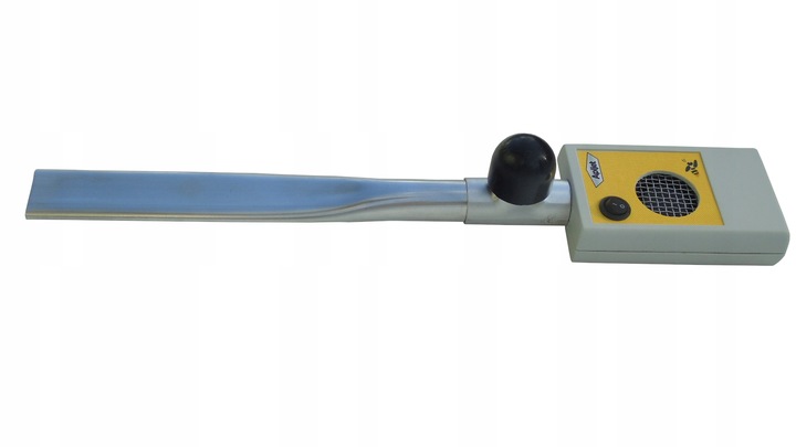 Odymiacz elektryczny do odymiania dymienia pszczół na warrozę APIWAROL