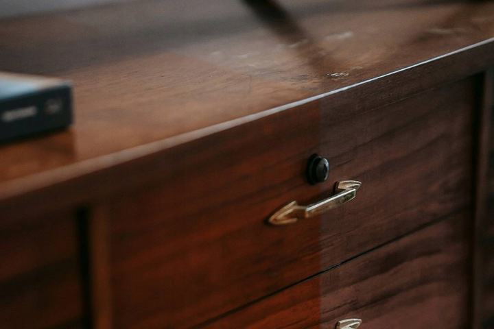 Uniwersalny Wosk Pszczeli do Mebli i Podłóg 300 ml