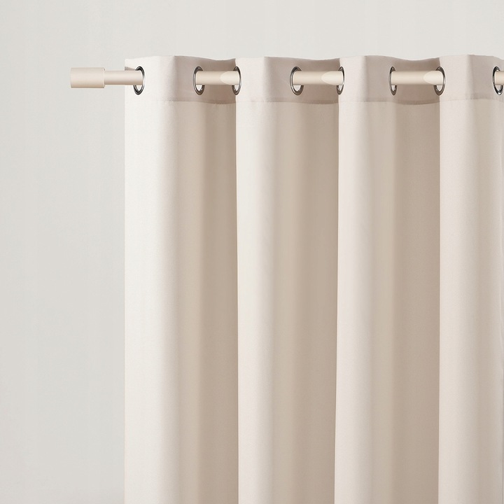 Zasłony gotowe do salonu zaciemniające na przelotkach Laurel 140X250 Kolory