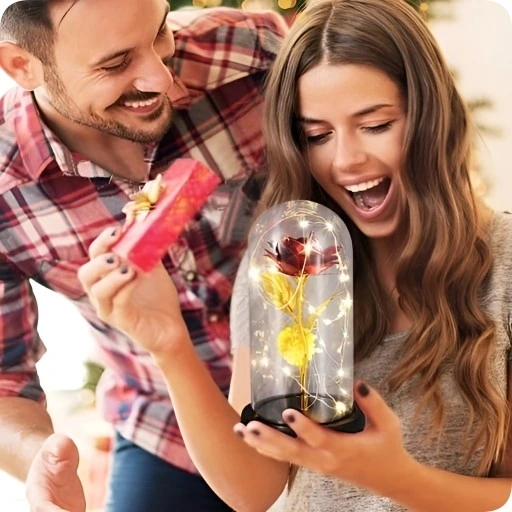 WIECZNA RÓŻA W SZKLE PREZENT ŚWIECĄCA LED PREZENT NA ŚWIĘTA DLA ŻONY