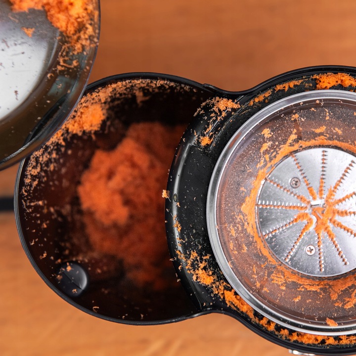 SOKOWIRÓWKA DO OWOCÓW I WARZYW WYCISKARKA WYSOKOOBROTOWA LEHMANN DUŻY