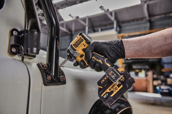Nowy Oryginał Akumulator DEWALT 5ah 18V DCB184 ORYGINAŁ PL