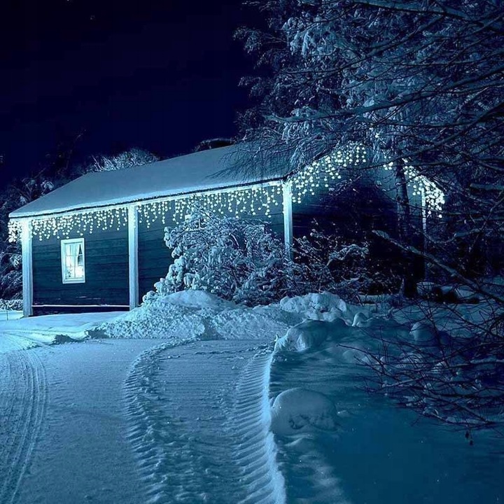 DŁUGIE SOPLE ZEWNĘTRZNE 300LED KURTYNA LAMPKI CHOINKOWE LED BIAŁY ZIMNY 12M