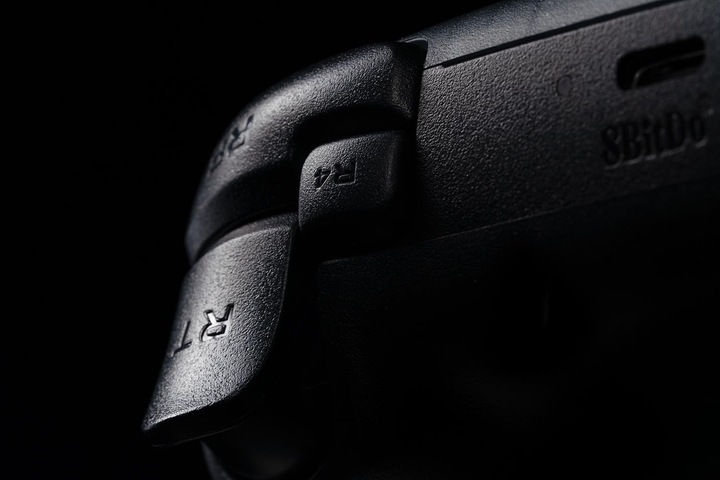 Kontroler 8Bitdo Ultimate 2C Hall Effect 2.4G Android PC Black Myth Wukong