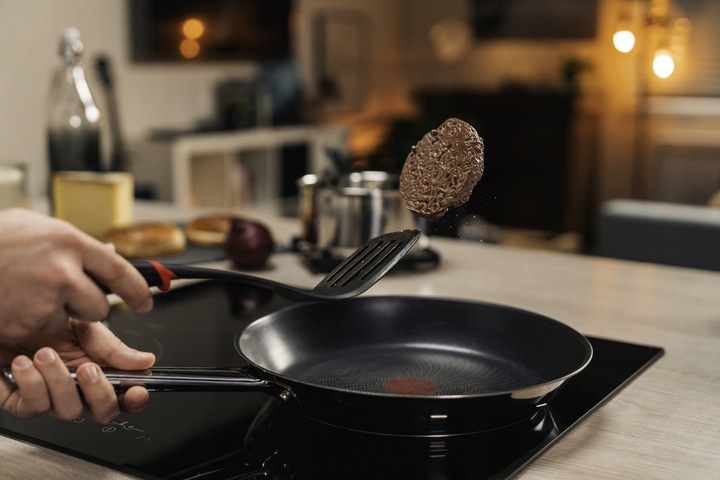 Zestaw garnków TEFAL B922S955 stal 9 elementów indukcja patelnia 28cm