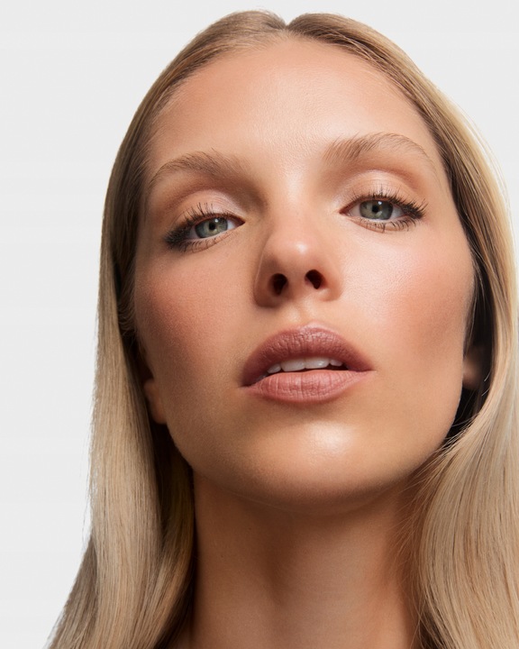 Ołówek do ust Velvet Define CREAMY CAPPUCCINO 68 INGLOT