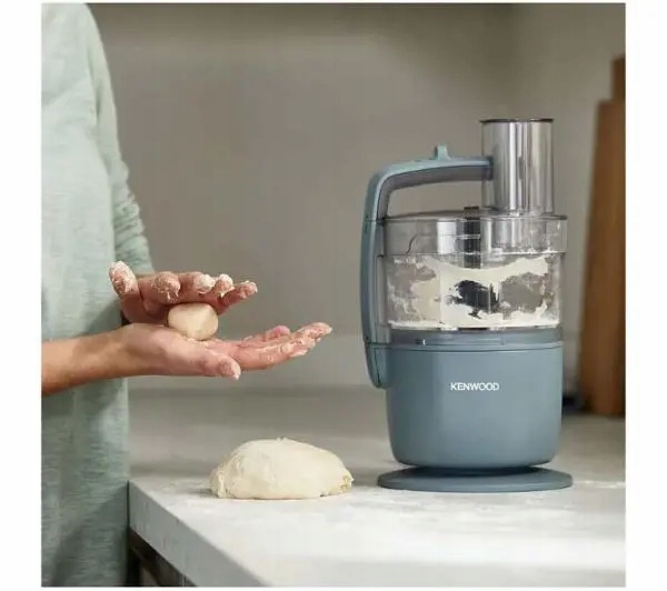 Robot kuchenny Kenwood MultiPro Go FDP22 do tarcia, krojenia,