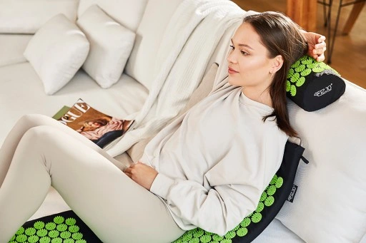 MATA ZDROWOTNA DO AKUPRESURY Z KOLCAMI + PODUSZKA