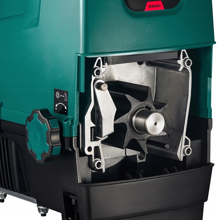 SAMOZASYSAJĄCY ROZDRABNIACZ DO GAŁĘZI RĘBAK FREZOWY ELEKTRYCZNY