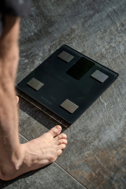 Waga Łazienkowa Analityczna Sportowa 13 Parametrów LCD Smart Język