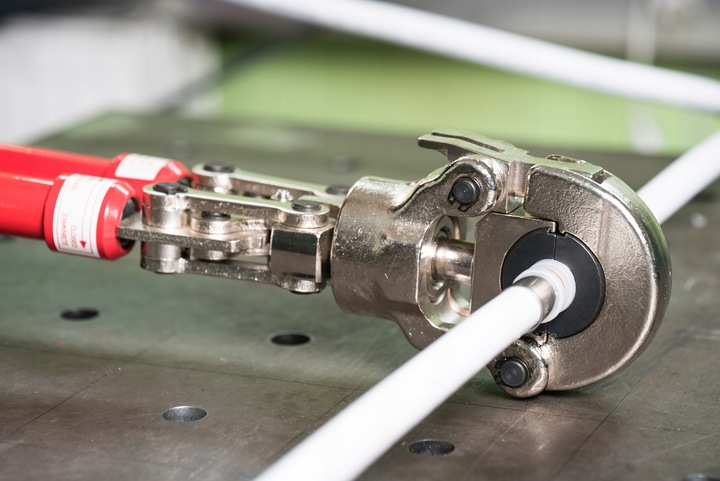 PRASKA RUR PEX-AL TH+U NOŻYCE KALIBRATOR SPRĘŻYNA