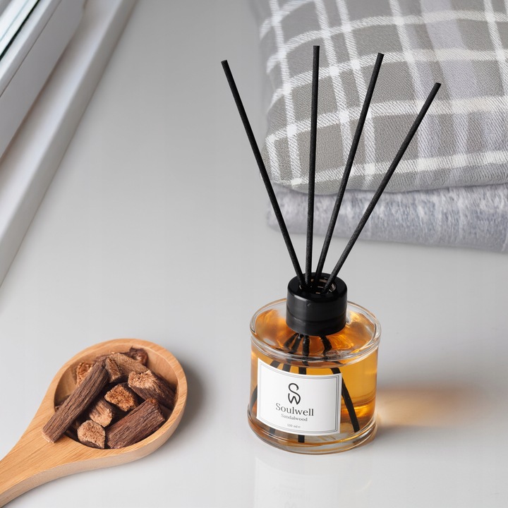 Drzewo Sandałowe SOULWELL ZAPACHY DO DOMU PATYCZKI 120ml