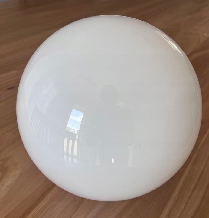 Klosz szklany kula zamknięta 20 cm kula biała