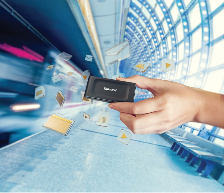 Dysk zewnętrzny SSD Kingston XS1000 2TB USB-C 3.2 Gen 2x2 SXS1000/2000G