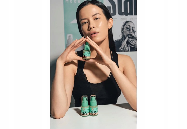 Stars from the stars MOON TOUCH PODKŁAD pielęgnujący FLUID #06 NEUTRAL TAN