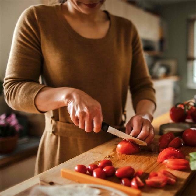 FISKARS FF KOMPLET 3 NOŻY STALOWYCH W PUDEŁKU 1057556 FAVOURITE SET