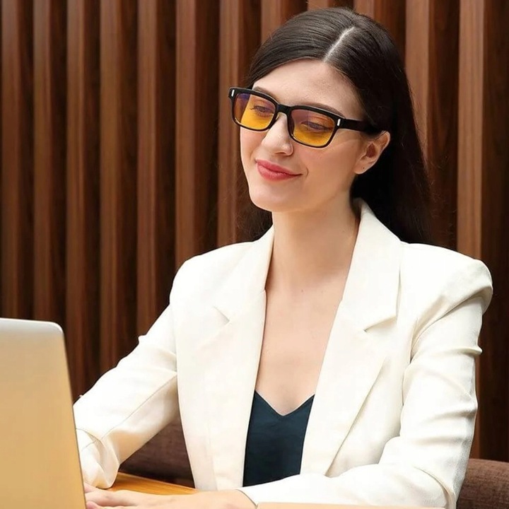 AURELIA Amber – Okulary blokujące 99% niebieskiego światła + ETUI –