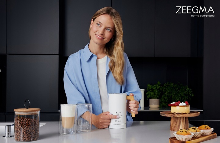 ELEKTRYCZNY SPIENIACZ do mleka Podgrzewacz KAWY PIANY LATTE BIAŁY 240ml