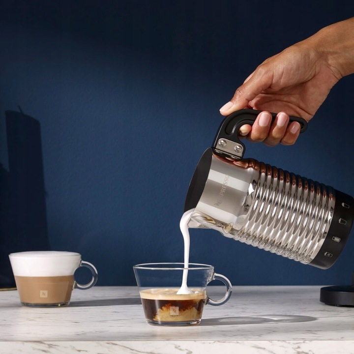 NESPRESSO SPIENIACZ DO MLEKA AEROCCINO 4 SREBRNY