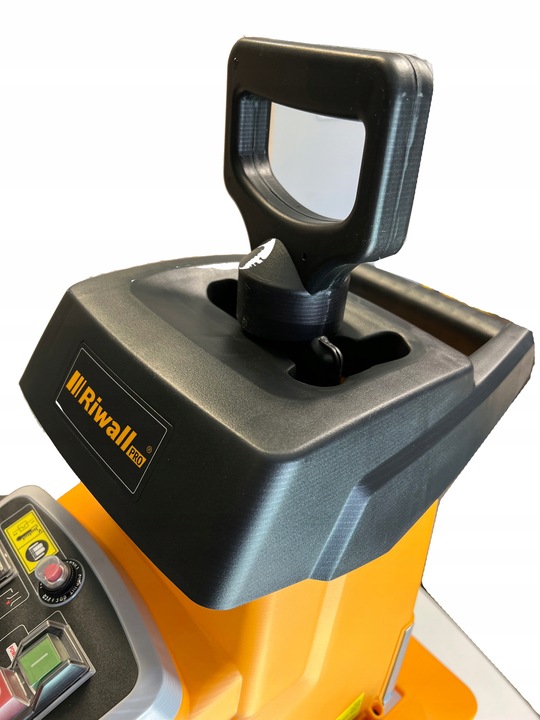 Rozdrabniacz elektryczny do gałęzi Riwall RES3044b 3500W max WALEC